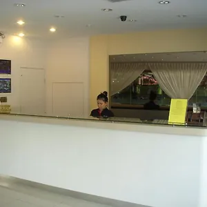 OYO 89944 Stay Inn Kota Kinabalu